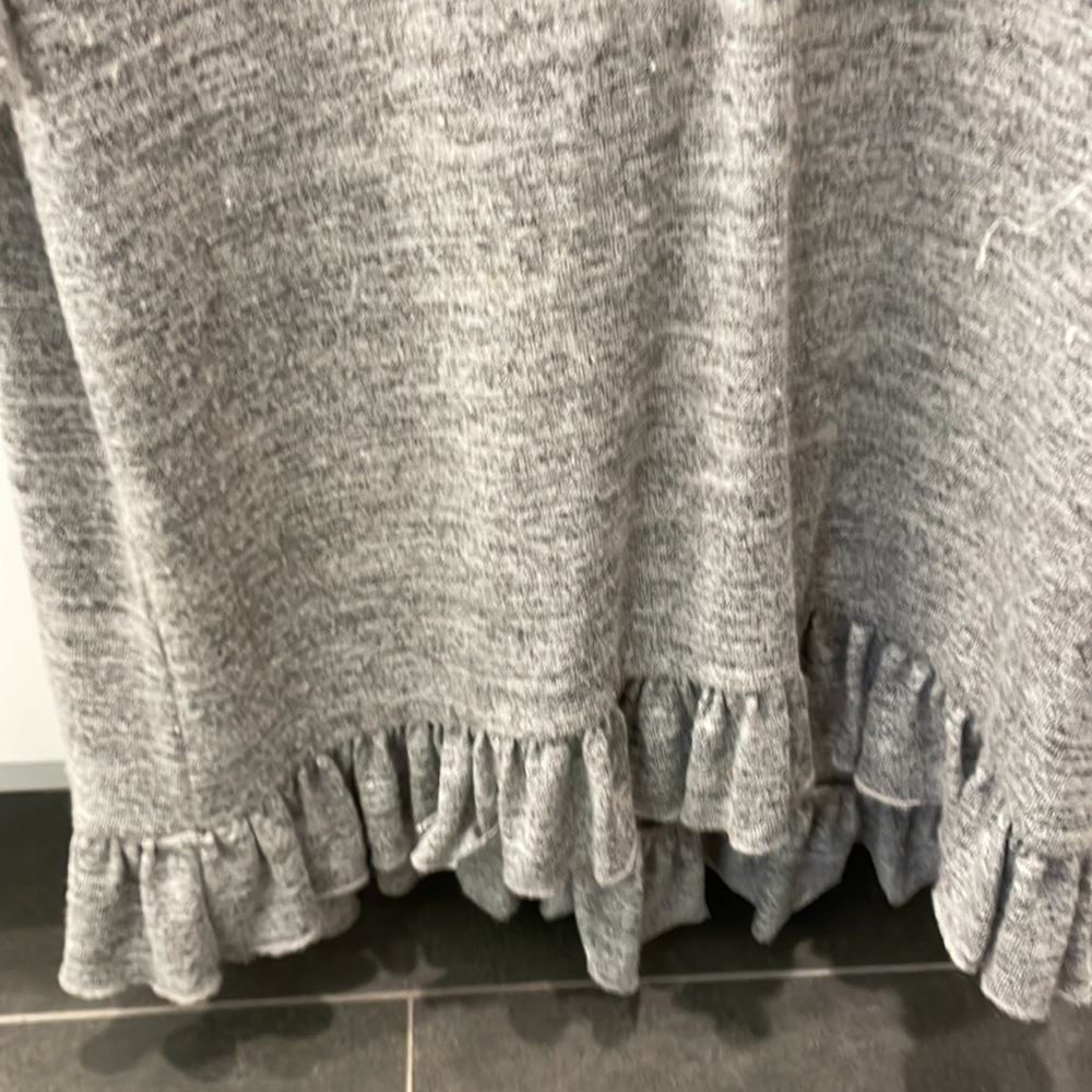 Ruffled blouse - Picture 4 of 5